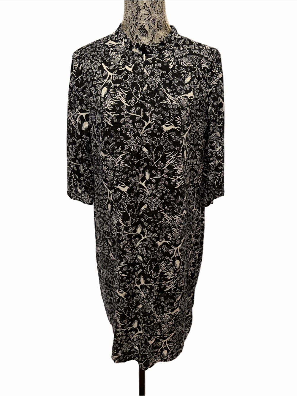 Old Navy Black Ivory Bird Floral Print Tie Neck Shift Dress Size Large